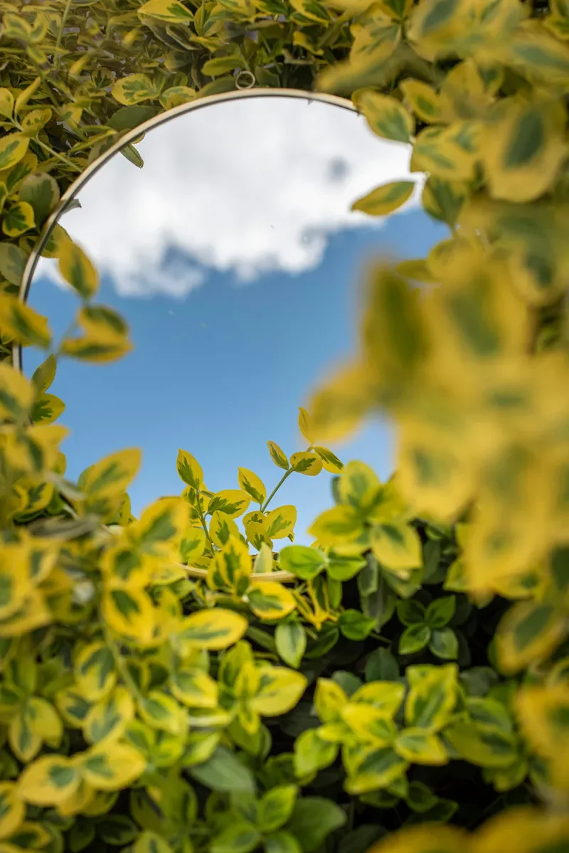 Why Men Find It Hard to Break Up with Their Mistresses: Two Main Reasons